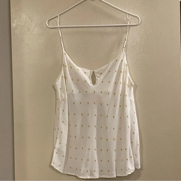 ELODIE Yellow Heart Print‎ Tank Top in White - Picture 4 of 7